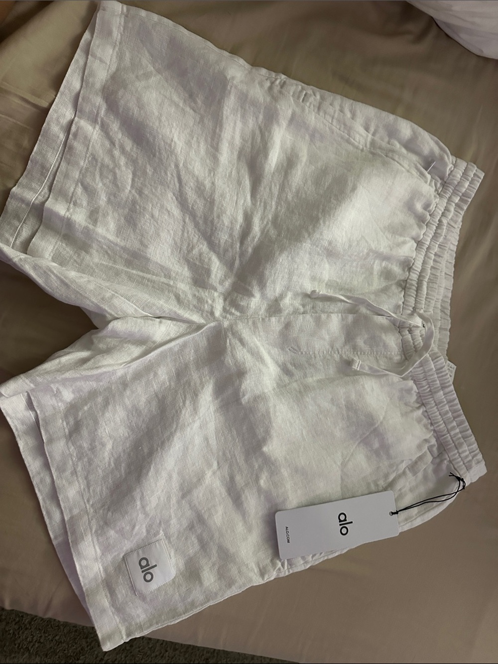 ALO Yoga White Linen Drawstring Bermuda Shorts